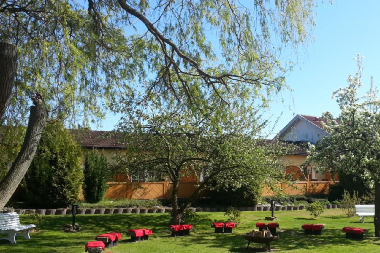 Binzhotel-ordenskapelle - Ostsee-rittergut-ruegen Hotel Binz