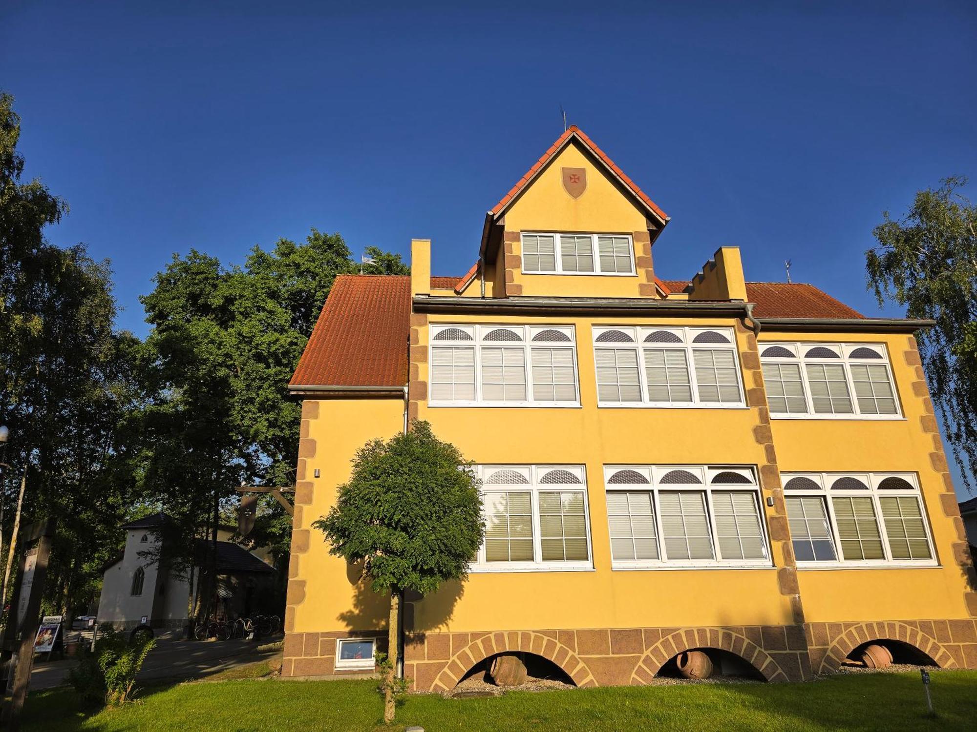 Hotel Binzhotel-ordenskapelle - Ostsee-rittergut-ruegen Binz